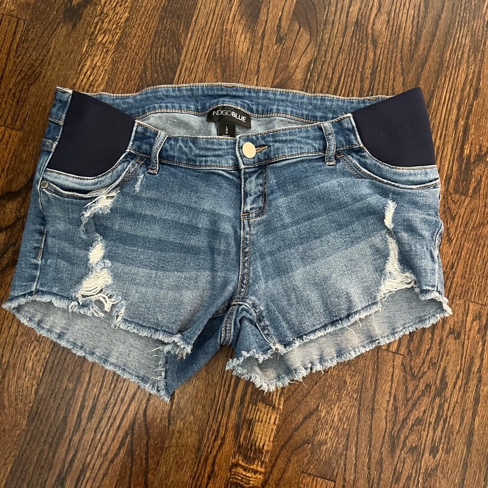 Indigo Maternity Jean Shorts Distresses Large
